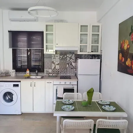 Sunrise Apartment Pefkochori